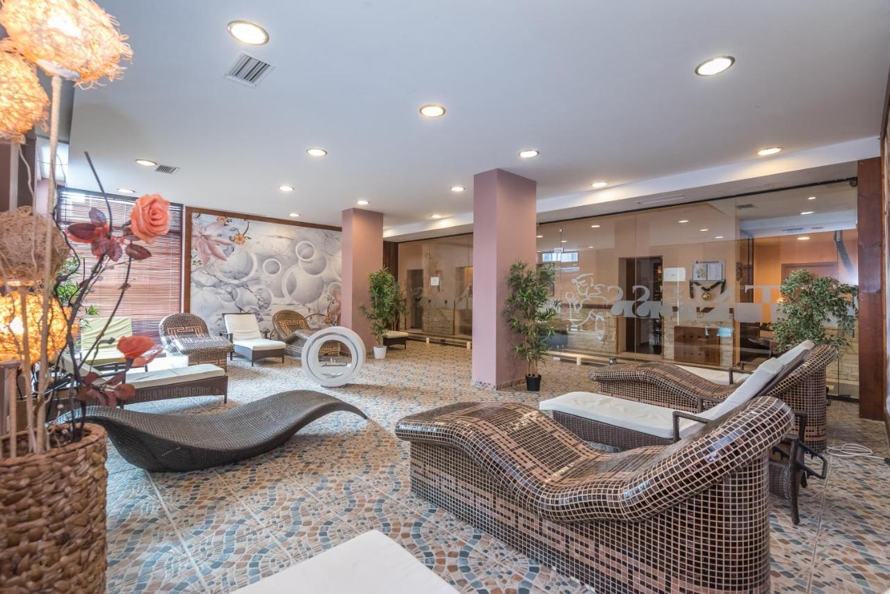 St.George Ski&Holiday Bansko Exterior foto